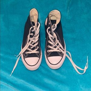 Black converse